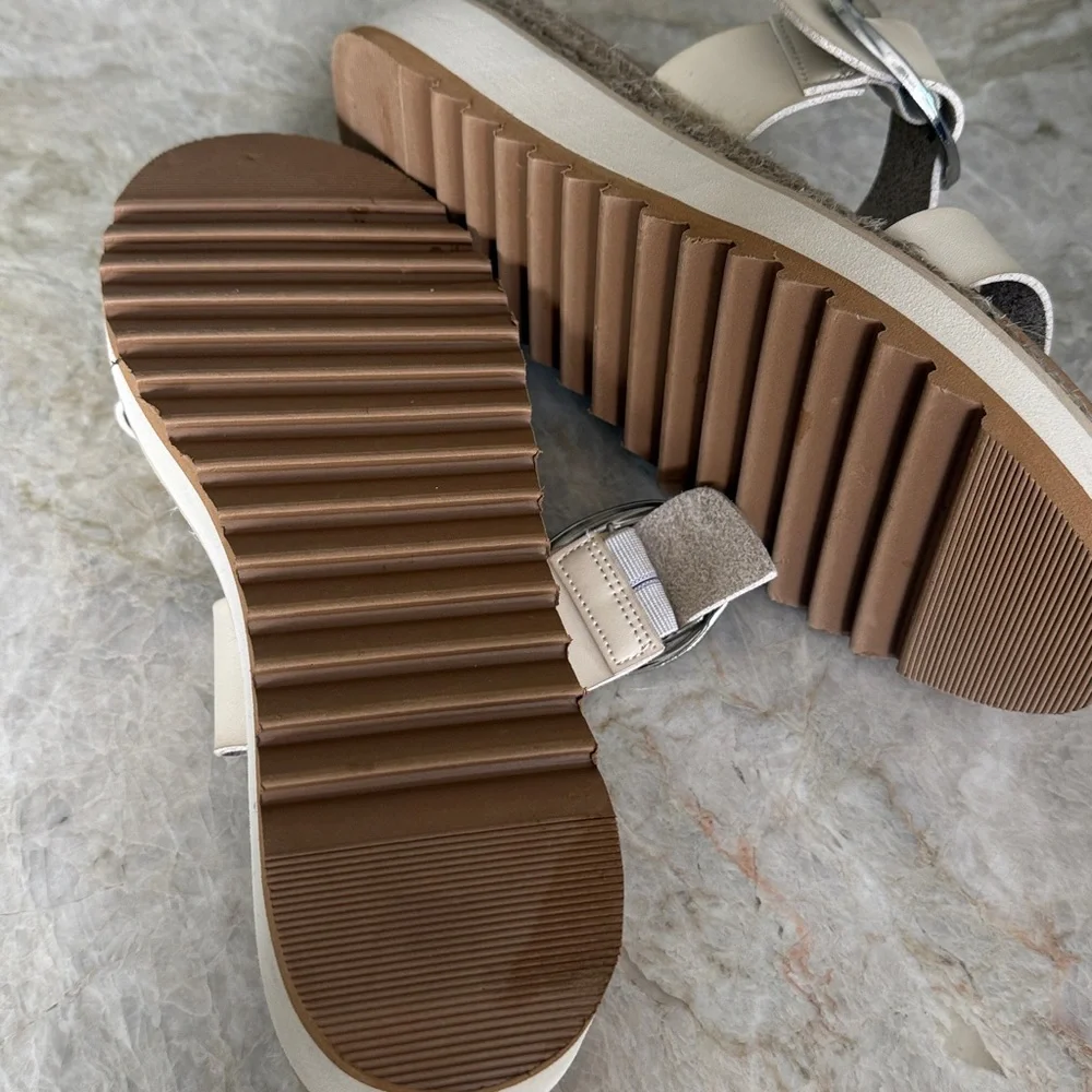 Seychelles Jaycie NWOT Cream Memory Foam Platform Sandals Buckle 8.5 - Picture 8 of 10